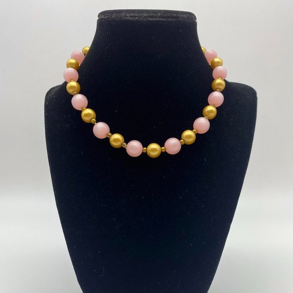 1930s Vintage Pink and Gold Beaded Necklace and Earring Set - Choker Length - Picture 4 of 7